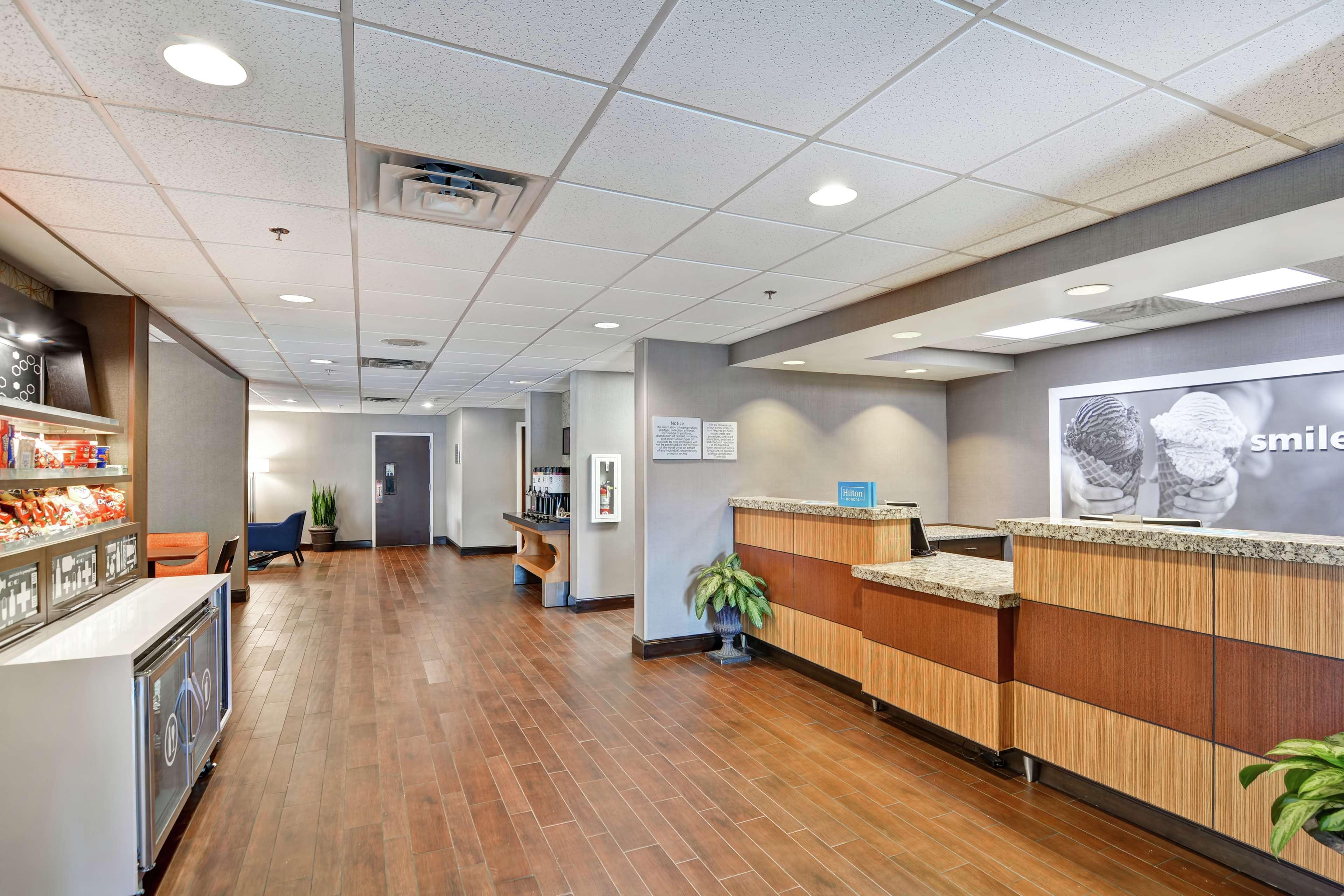 Hampton Inn Charlotte-Gastonia Buitenkant foto